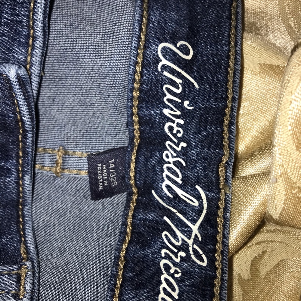 Universal Thread Jeans - Picture 2 of 5